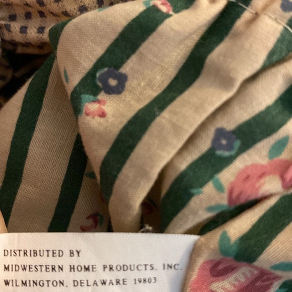 Vintage Primitive/Folk Art/Country “Bunny in Bloomers” - Picture 15 of 16